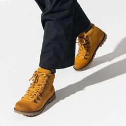 Birkenstock Jackson - Ochre (Narrow Width) -Birkenstock 1017332 f closeup f 39749.1635953619