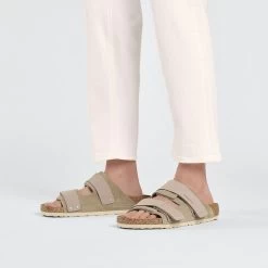 Birkenstock Uji Nubuck/Suede Leather - Taupe (Regular Width) -Birkenstock 1025690 f look m 91877.1691081321