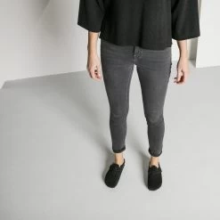 Birkenstock Boston Shearling - Black Suede (Regular Width) 15 Birkenstock Boston Shearling - Black Suede (Regular Width) -Birkenstock Birkenstock Boston Black Shearling lifestyle 22306.1535741932